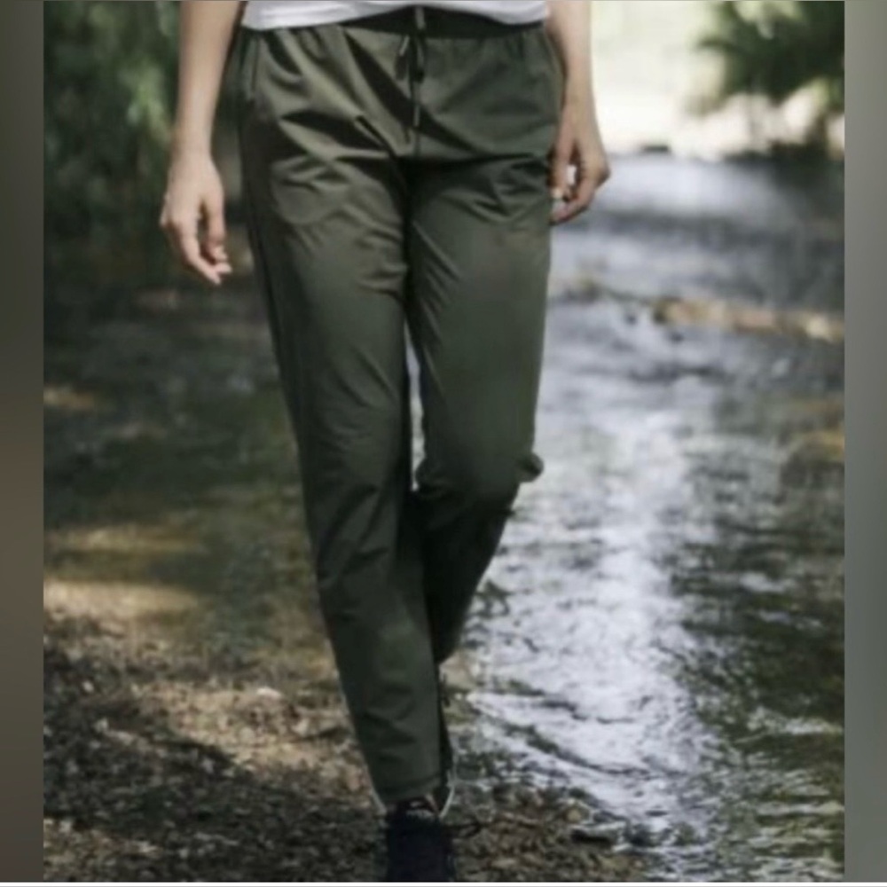 Zyia Active Olive Everywhere Pant